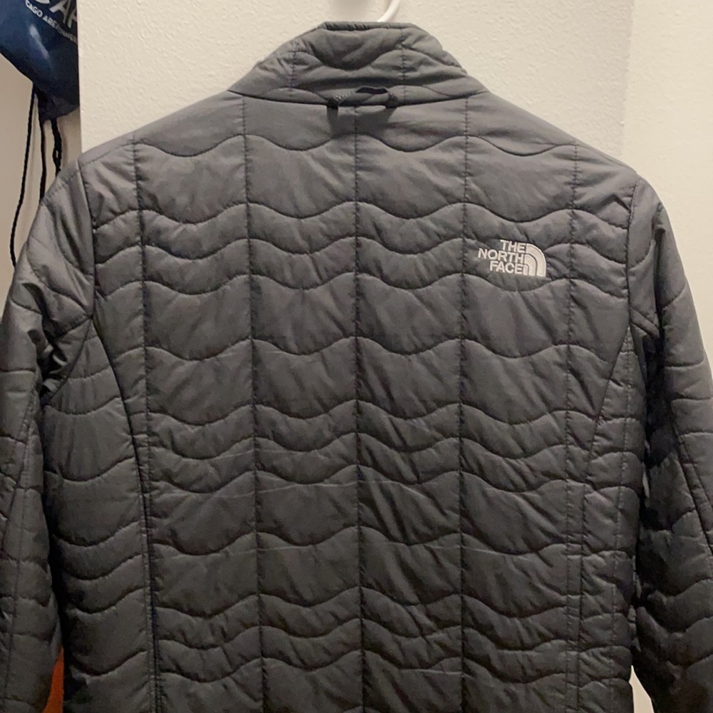North Face Down Jacket - image 4